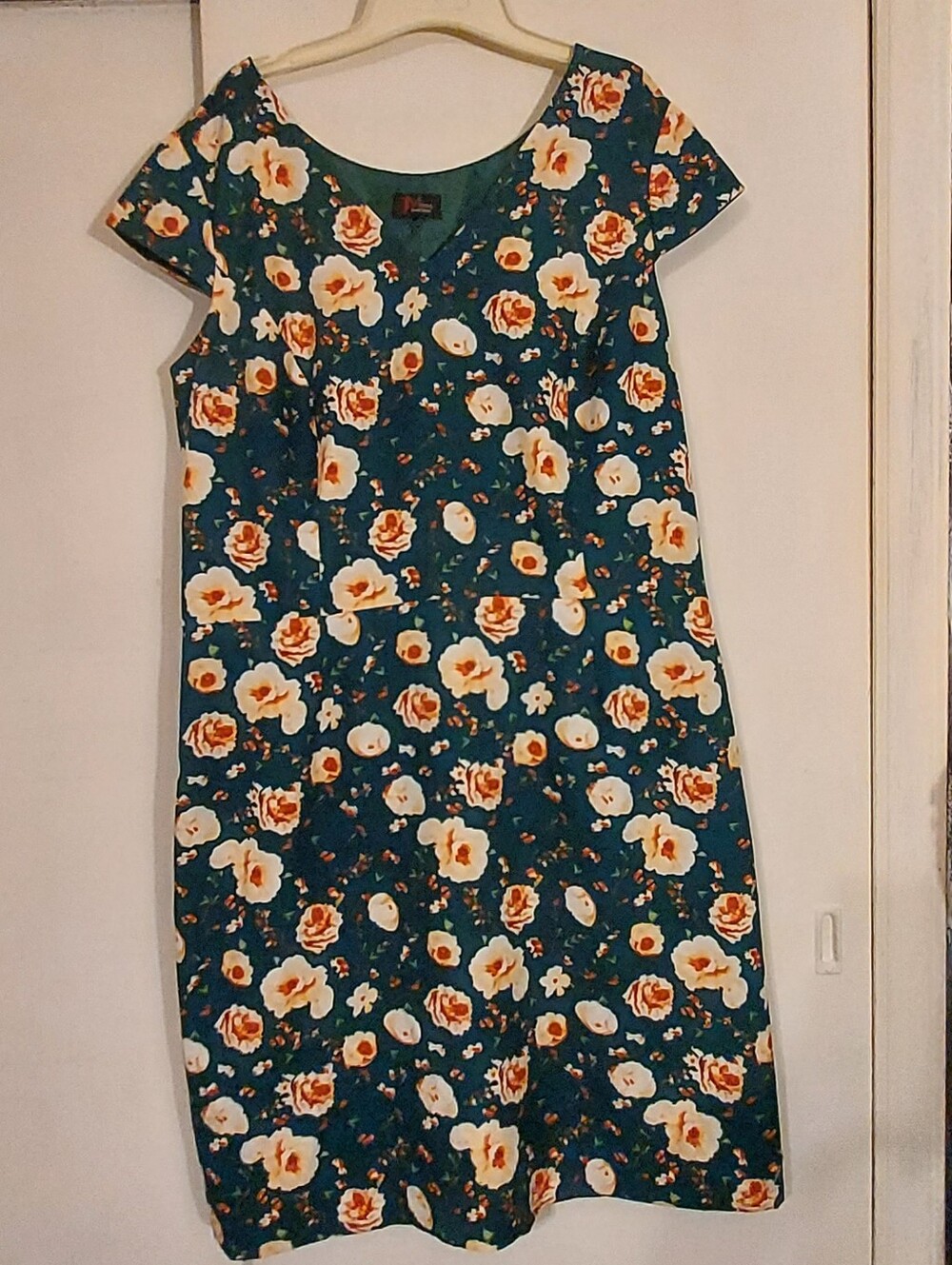 JM Studio by John Meyer Floral Sheath Dress - Size 18